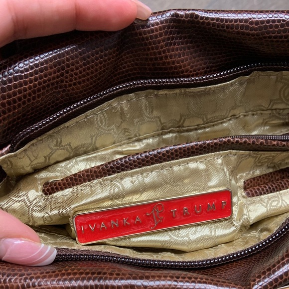 Ivanka Trump bag - Picture 4 of 4